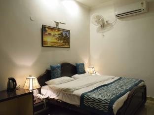 21 Milestone Hotel & Resort New Delhi Exterior foto